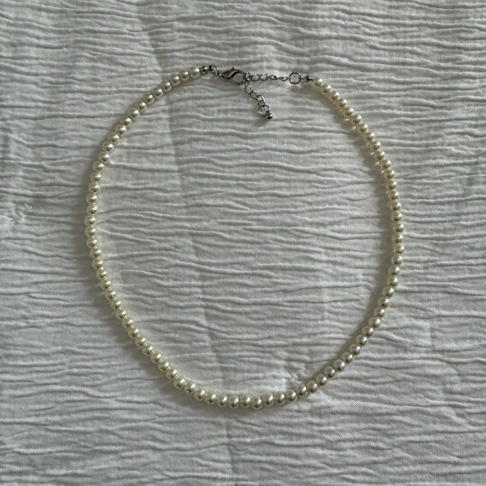 PEARL NECKLACE ⭐️